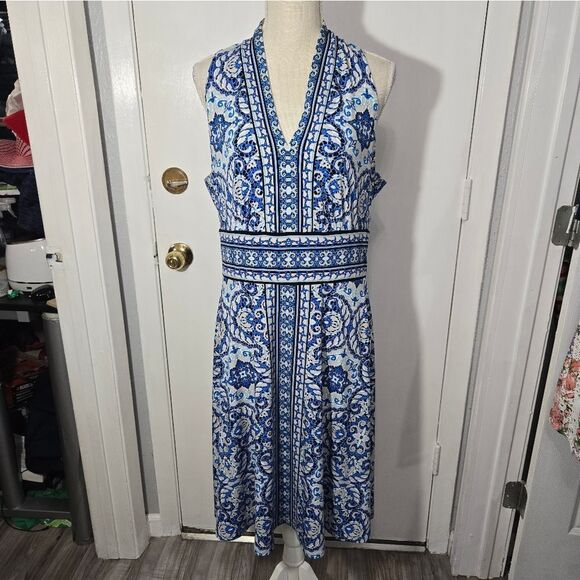 Maggy London Floral Blue and White Midi Dress - Picture 2 of 10